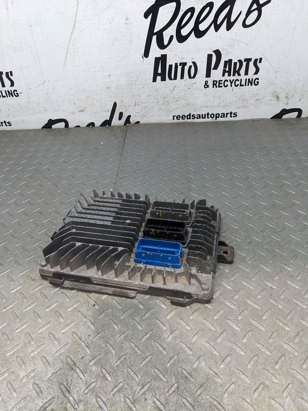 Engine ECM Electronic Control Module Behind Fan Shroud Fits 13-16 ACADIA 1179115