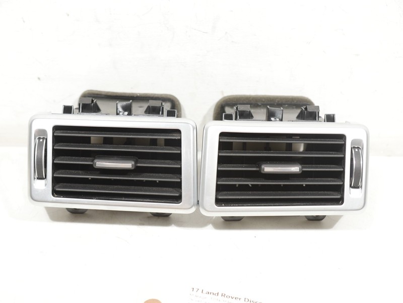 15-19 LR Discovery Sport L550 Front Left & Right AC Air Conditioning Vent OEM