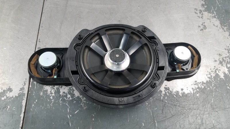 2007 Mercedes AMG E 63 Harman Kardon Rear Subwoofer Speaker 7711 M7