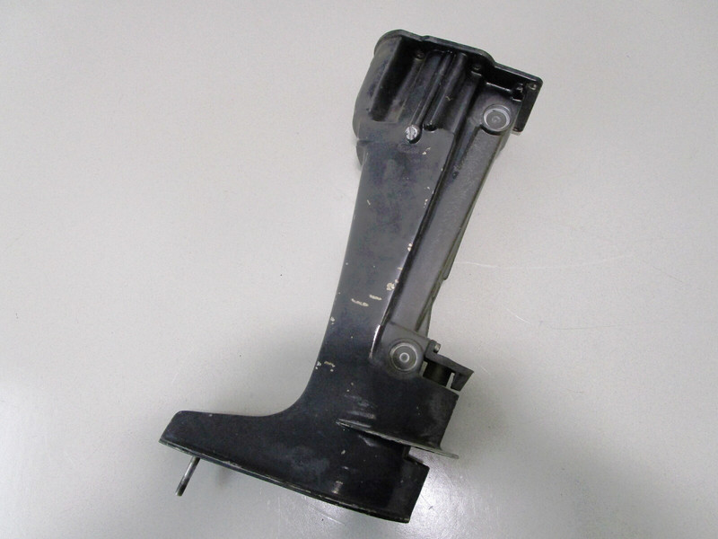 1556-5945A2 Mercury 7.5/9.8 Outboard Driveshaft Housing Short Shaft 1974-78 NLA