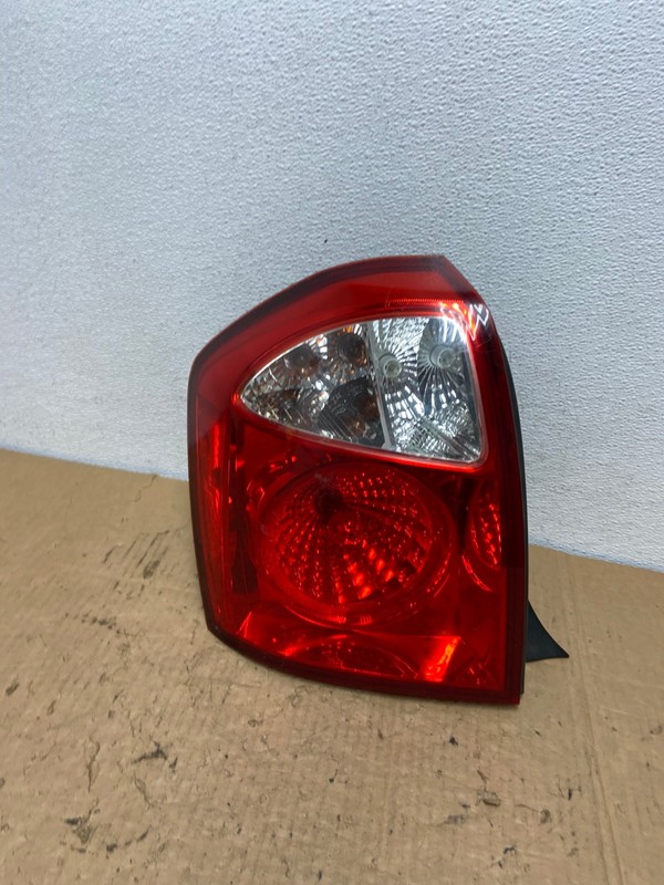 2007 2008 2009 Kia Spectra 5 Hatchback Left Driver LH Tail Light Oem AC8231 LK