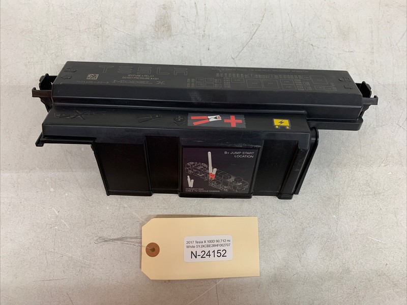 16-20 Tesla X Junction Terminal Fuse Box Control Module Cover 1034406 24152 B98