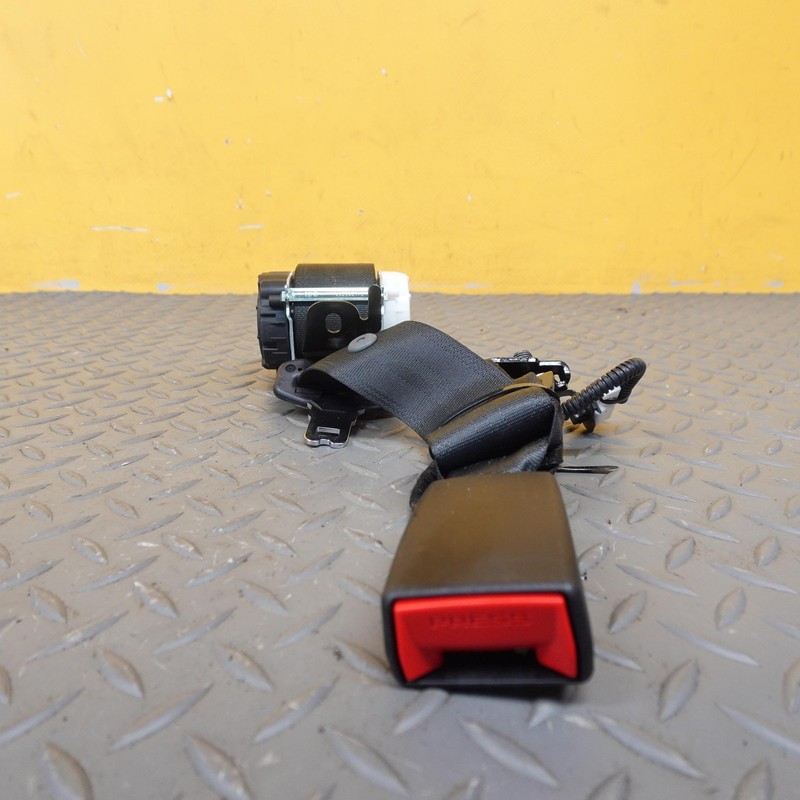 2022-2025 HONDA CIVIC REAR MIDDLE CENTER SEAT BELT RETRACTOR OEM P34307930G