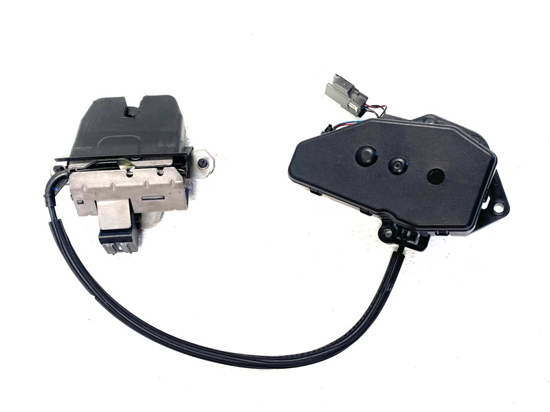 2012-2014 RANGE ROVER EVOQUE REAR TAILGATE BOOT LOCK OEM #A0.27