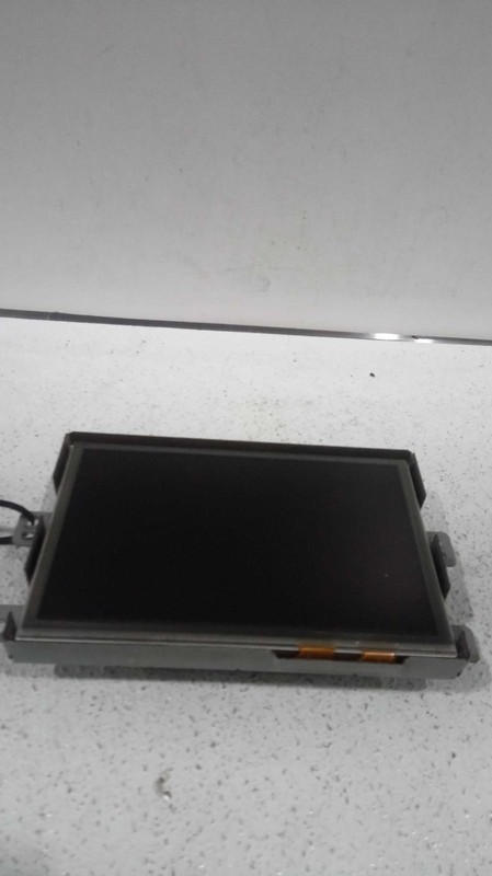 Used Front Center Infotainment Display fits: 2017 Land rover Evoque center dash