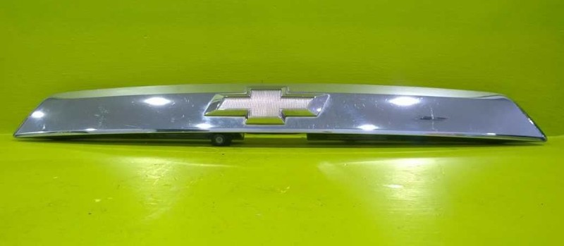 10 11 12 13 14 15 EQUINOX LIFTGATE FINISH PANEL W/CAMERA OEM 3210-54