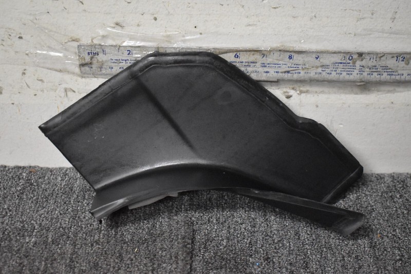 2018-2021 RANGE ROVER VELAR REAR PILLAR FACTORY OEM