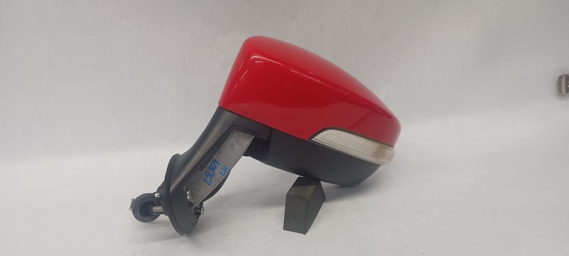 18-'22 FORD ECOSPORT Left driver Door Mirror power non-heated OEM