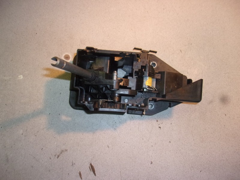 Volvo Automatic Gear Shifter Base TR002230026 P08636528 *FREE SHIPPING*