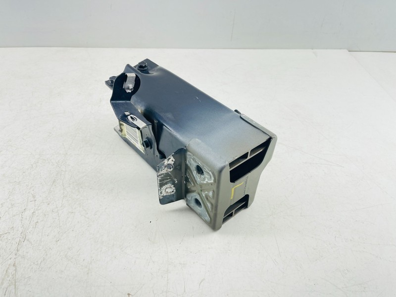 2013-2019 Cadillac XTS FRONT LEFT SIDE BUMPER ENERGY ABSORBER OEM 22865541