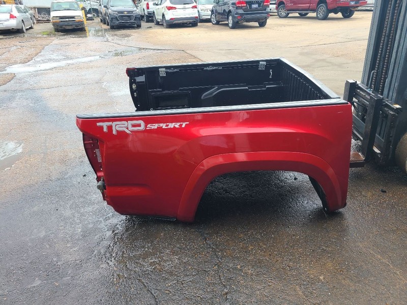 Pickup Box 5' 0" Short Box With Fender Flare Fits 16-23 TACOMA 587614