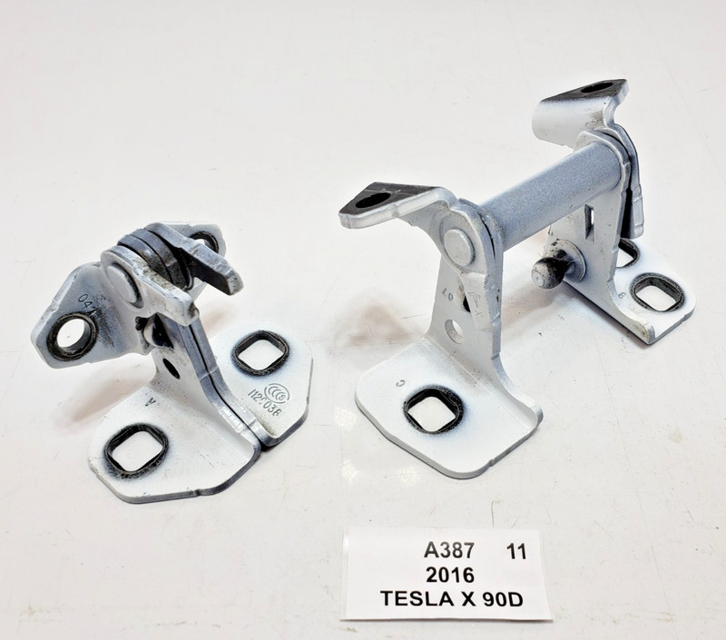 ✅ 16-23 OEM Tesla Model X Front Right Passenger Door Hinge Upper Lower White SET