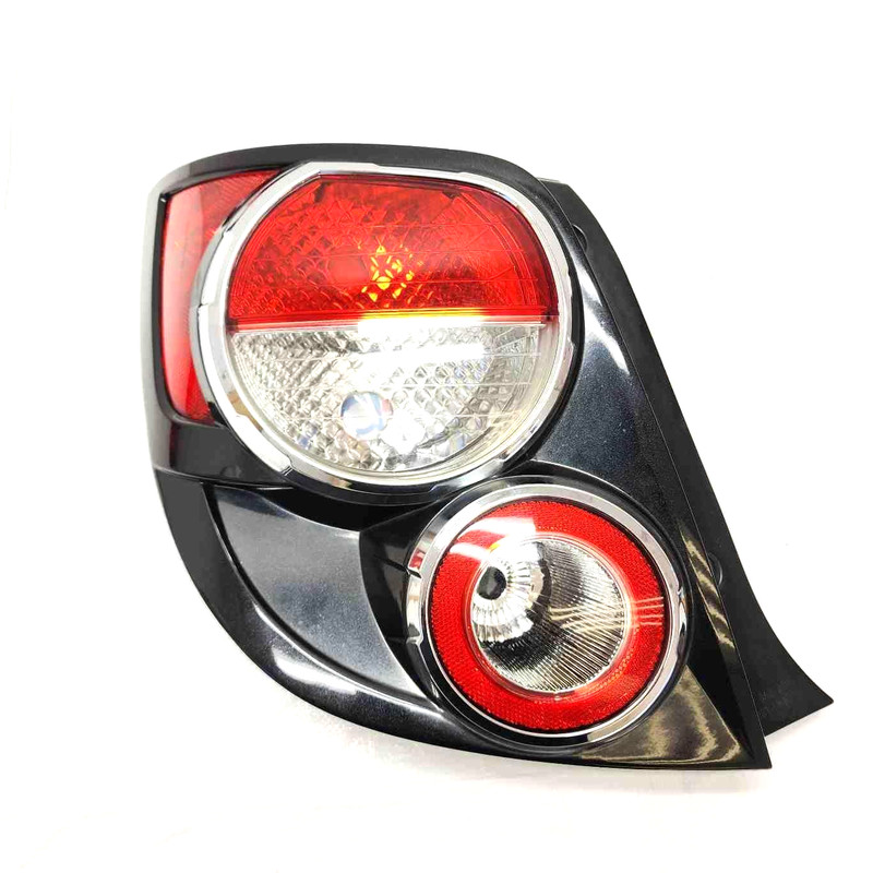 2013 Sonic LH Driver Side Tail Light Assembly Part# 95470356