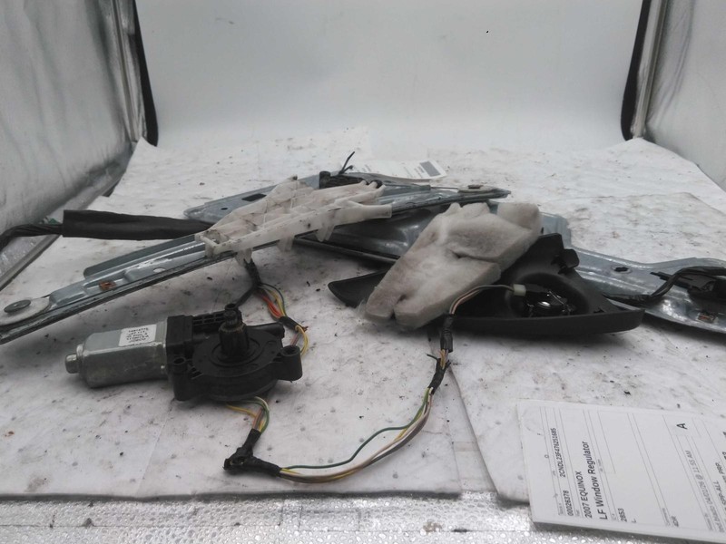 2007 Chevrolet Equinox Left Window Regulator Black OEM Used 116073