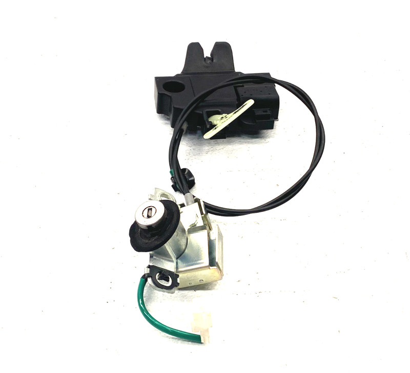 14-16 LEXUS IS250 IS350 TRUNK LID LOCK RELEASE LATCH ACTUATOR OEM A0.45