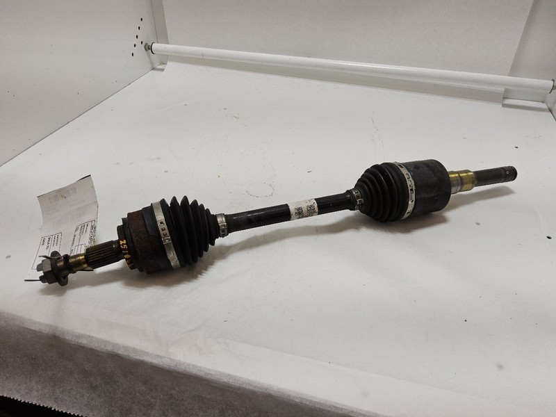 2020-2024 Lincoln Corsair Front Left Axle Shaft 2.0L AT FWD