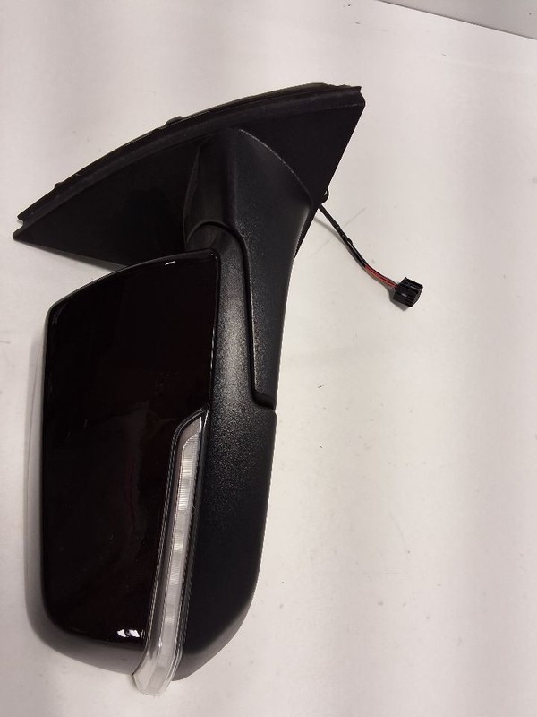 2022-2024 Chevy TRAVERSE Passenger Side View Mirror Manual Folding Opt DWK