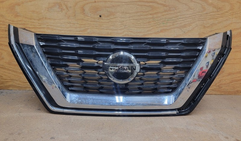 2021 2022 2023 Nissan Rogue Front Bumper Grille W/ Emblem 62310-6RR0A OEM
