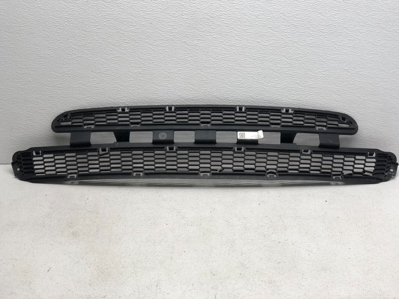 2012-2016 TESLA MODEL S FRONT BUMPER LOWER MESH GRILLE OEM