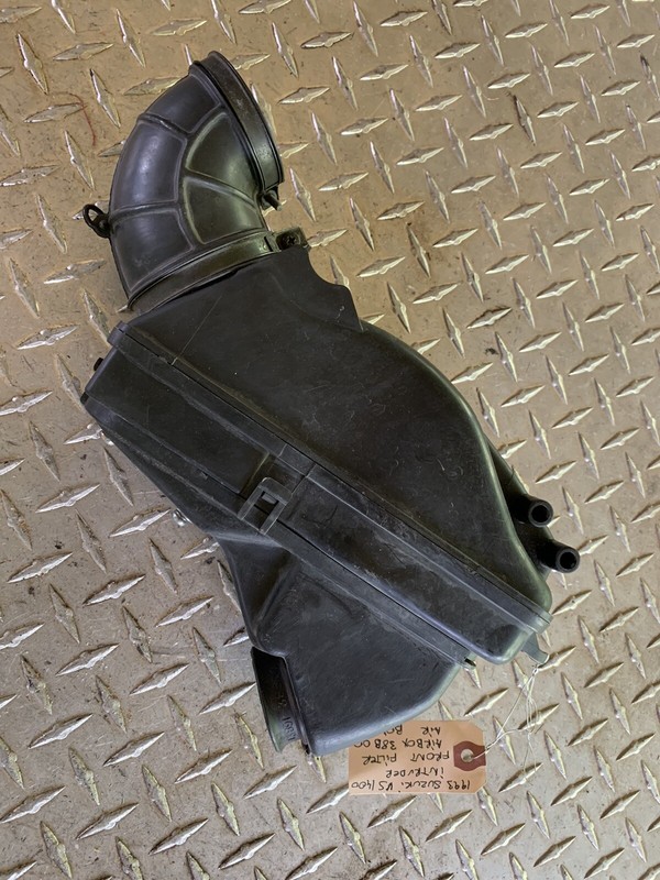 1993 Suzuki VS 1400 Intruder Front Filter Airbox O38B00 Air Box O38B10