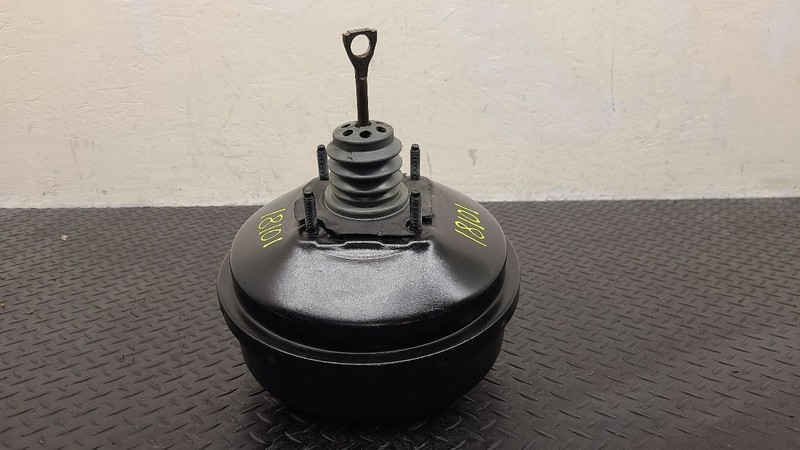 97-04 Chevrolet S10 Pickup Power Brake Booster OEM 15234951