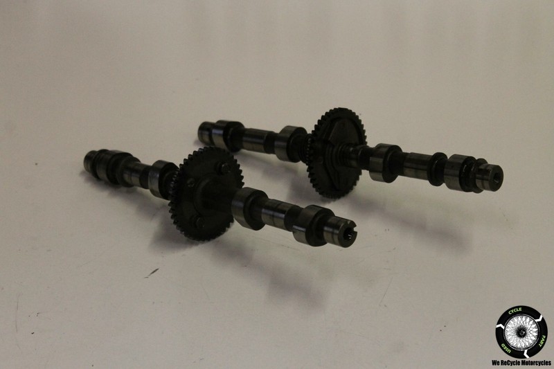 1984 Suzuki GS550 L engine motor CAMSHAFT CAMS CAM SHAFTS exhaust intake GS 550