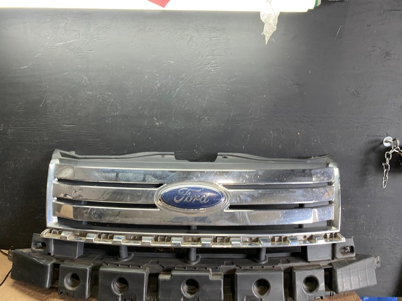 2007 to 2010 Ford Edge Front Upper Chrome Grill Grille Oem p6117 DG