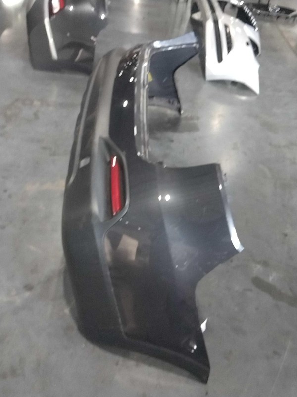 2016-2018 KIA SORENTO Grey Bumper Assembly OEM 86610C6210,86631C6000