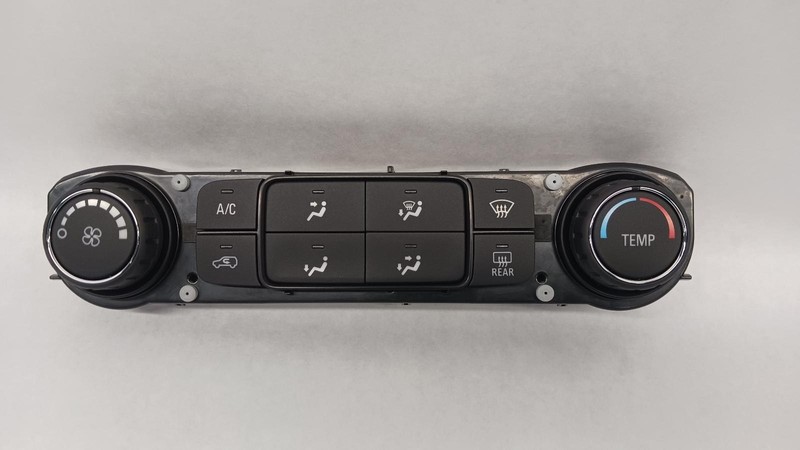 18-'24 GMC TERRAIN control panel 26k miles OEM 1 Year Warranty!
