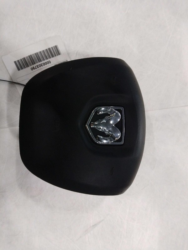 2022 RAM ProMaster City Steering Wheel Air Bag White Used 58K Miles OEM