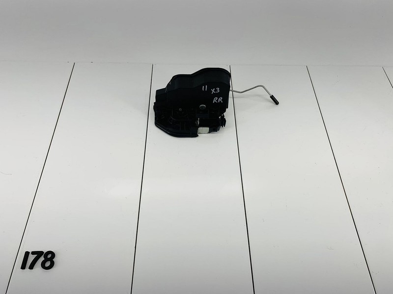 09-13 BMW X3 F25 REAR RIGHT PASSENGER SIDE DOOR LOCK LATCH ACTUATOR OEM