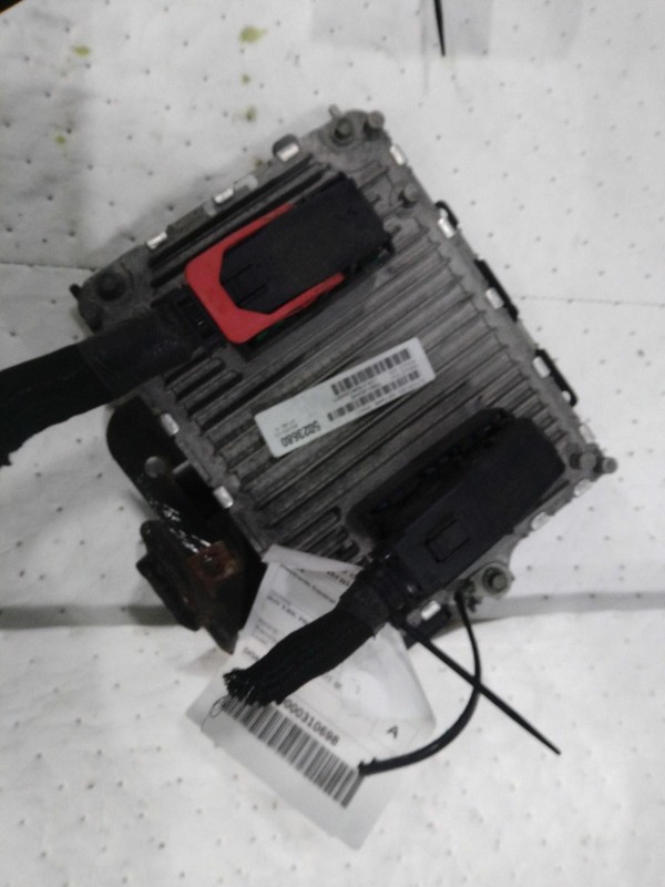 2019 Jeep Grand Cherokee Engine Control Module ECM 68330924AA 58K Miles