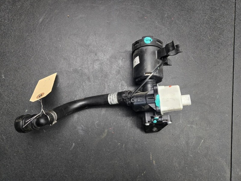 Fuel Vapor Canister Purge Control Valve w/ Hose 2018 Range Rover Velar 2019 2020