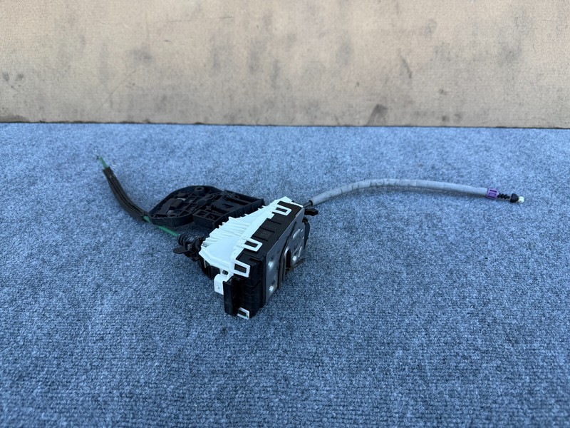 INFINITI QX30 2017-2019 OEM REAR RIGHT PASSENGER DOOR LATCH LOCK ACTUATOR ASSY