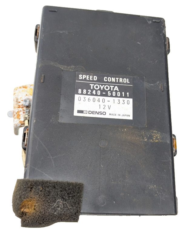 1990-1994 Lexus LS400 Cruise Speed Control Module 88240-50011 OEM