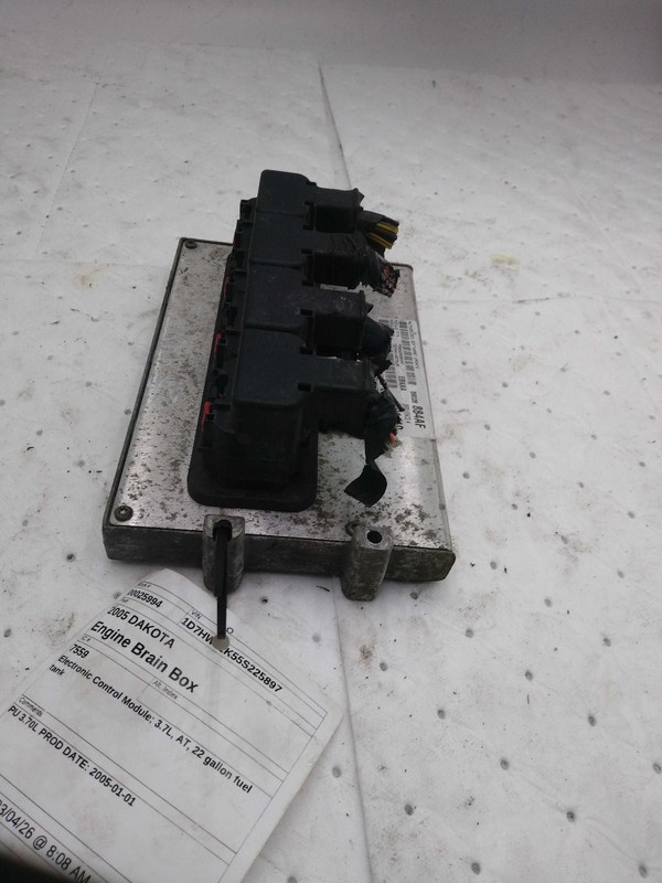 2005 Dodge Dakota Engine Control Module ECM 56028884AA OEM Used 3.7L V6
