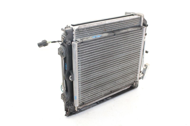 97-04 Porsche Boxster 2.5L Passenger Right Side Radiator and Condenser Assembly