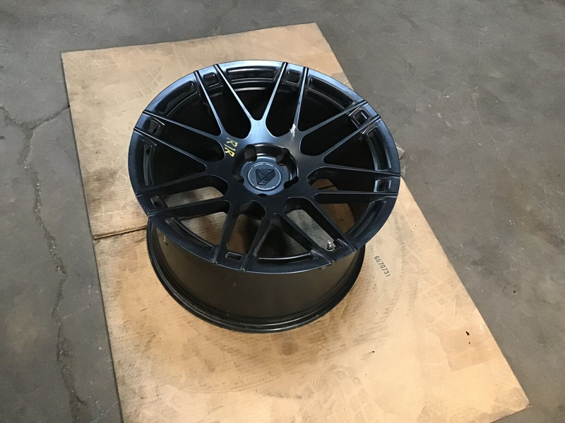 BMW M6 F06 2015 Blaque Diamond Wheel Rim R20 Size 20 Inch 12-19 ;:Y