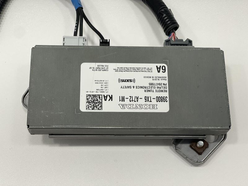 2016-2018 ACURA ILX SIRIUS XM SATELLITE RADIO RECEIVER W/BRACKET 53318