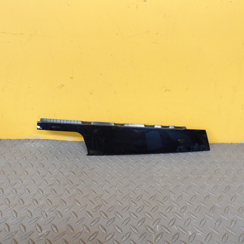 2024-2026 BMW X2 U10 FRONT LEFT DRIVER SIDE DOOR TRIM MOLDING OEM 160810