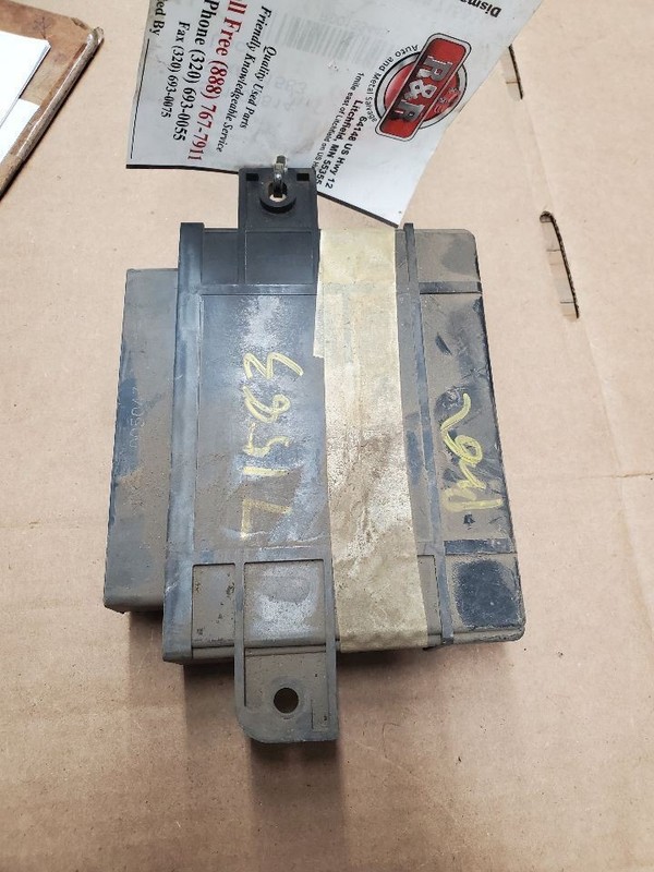Chassis ECM Theft-locking Left Hand Rear Cab Fits 04-06 FORD F150 PICKUP 133445
