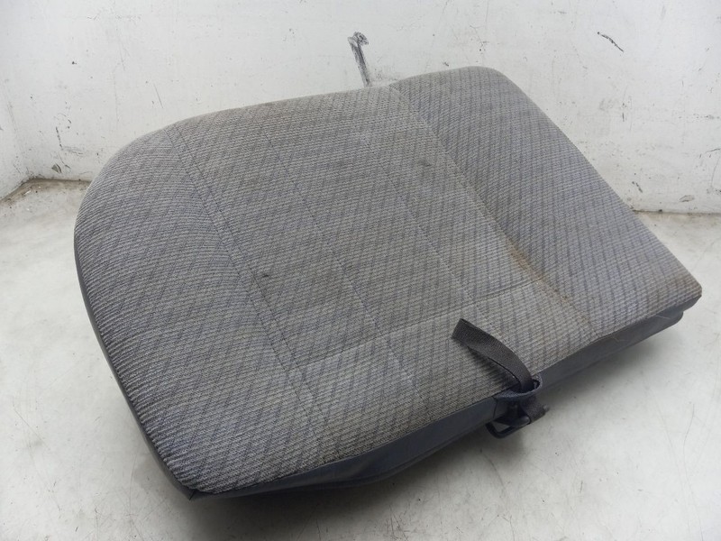 1996 TOYOTA 4RUNNER SR5 3.4L 4WD AT DRIVER SIDE REAR SEAT BOTTOM CUSHION