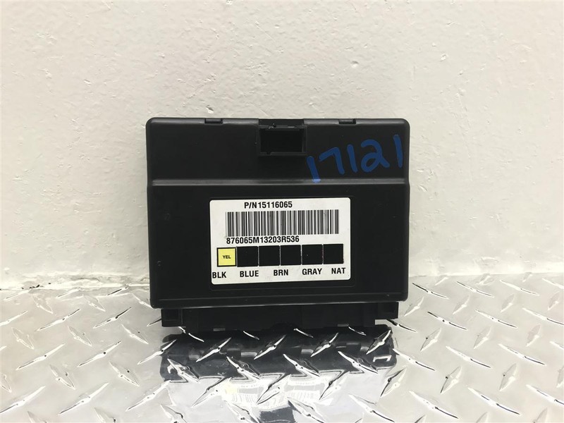 2003-2007 SILVERADO SIERRA 1500 2500 3500 BODY CONTROL MODULE OEM 15116065
