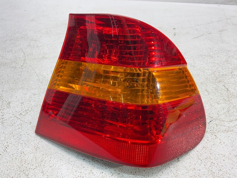 01-05 BMW E46 3 Series Sedan Rear Right Passenger Side Outer Taillight Lamp OEM✅