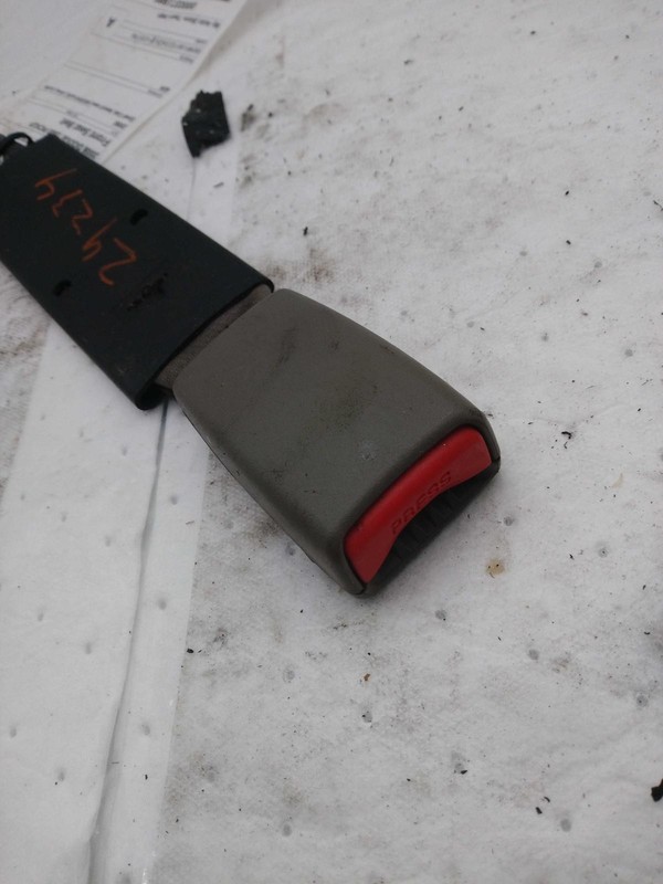 Used Front Left Seat Belt Front fits: 2008 Dodge 1500 PICKUP Quad Cab bench seat