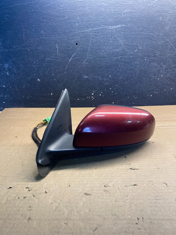 2004 - 2006 Volvo S60 Left Driver LH Front Door View Mirror OEM AA3143 MS