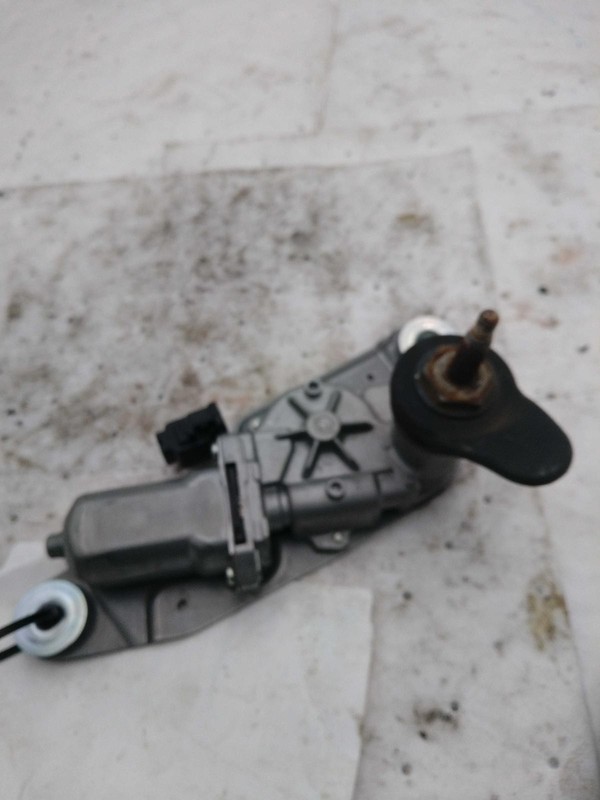 Used Back Glass Wiper Motor fits: 2011 Jeep Grand cherokeeGrade B