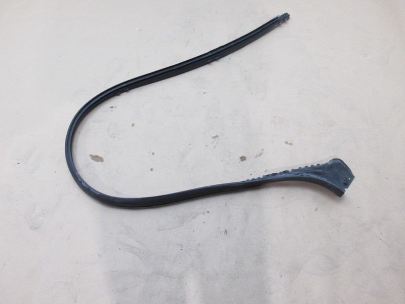 Mercedes S550 C217 2015 Front Left Driver Roof Weatherstrip Seal 14-17 *