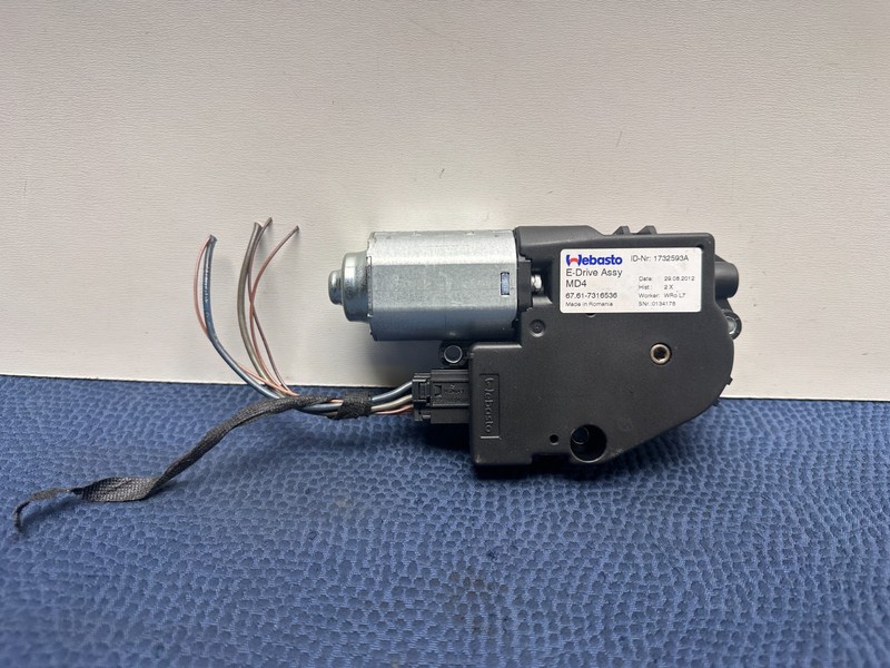 BMW 335i 428i 435i 535i 528i F10 F30 Upper Overhead Sunroof Motor Drive Unit OEM