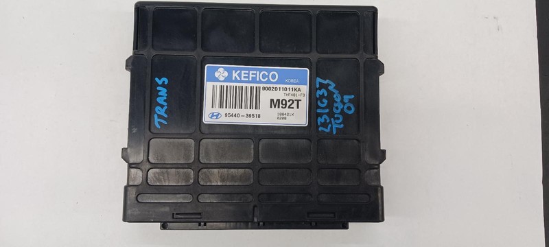 2009 HYUNDAI TUCSON Transmission control module 2.7L AWD 9544039518 OEM 09
